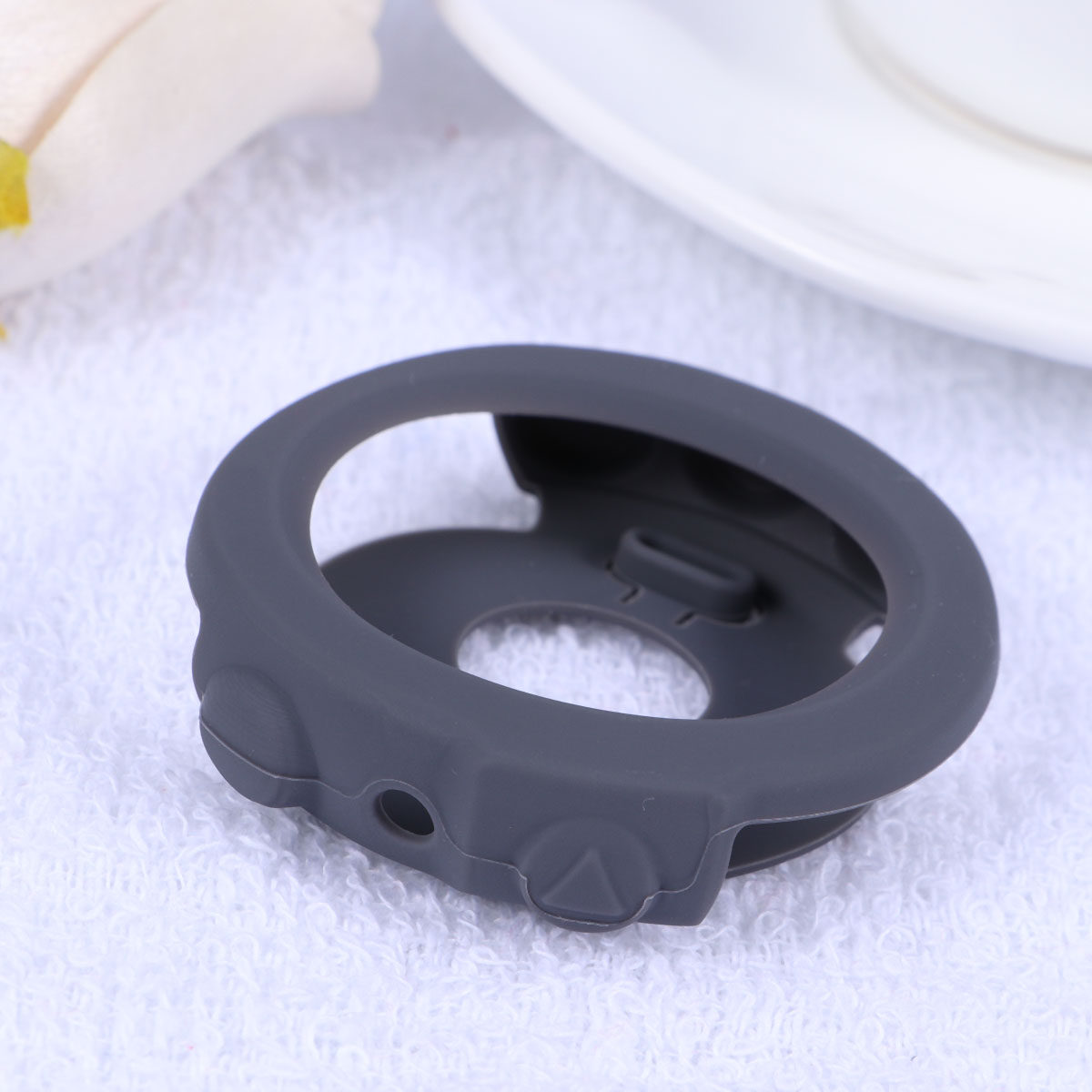 غطاء حماية من السيليكون لساعة  - مراجعة Smartwatch Case وسعره