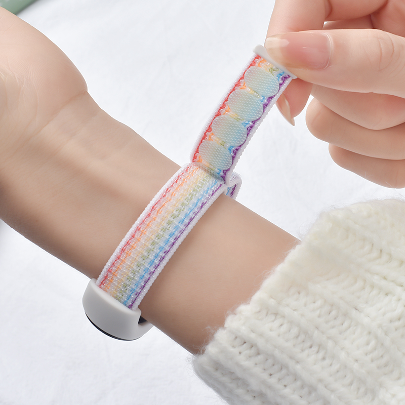 حلقة نايلون لسوار شاومي مي ، س - مراجعة Smartwatch Id وسعره